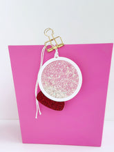 Load image into Gallery viewer, Christmas Shaker Tags
