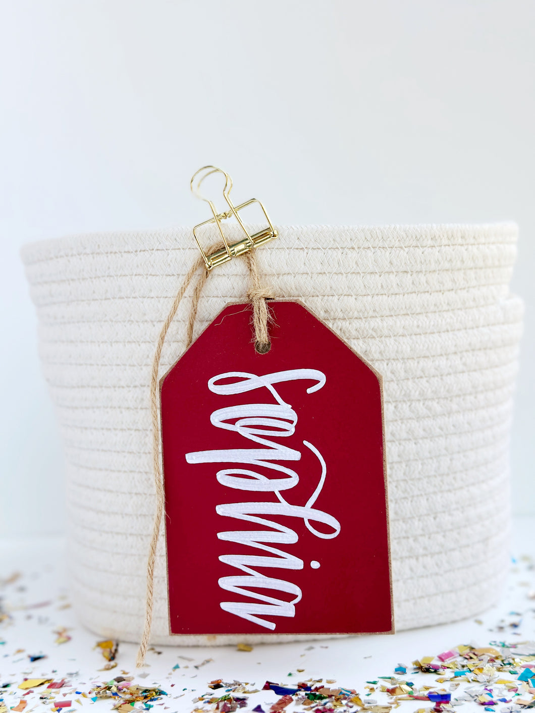 Classic Tag, Red
