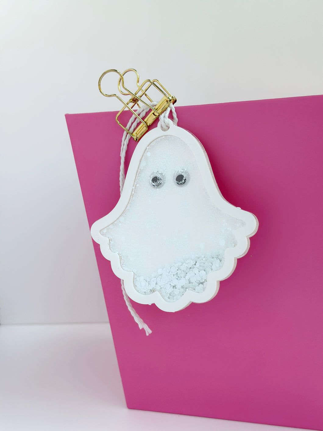 Friendly Ghost Shaker Tag